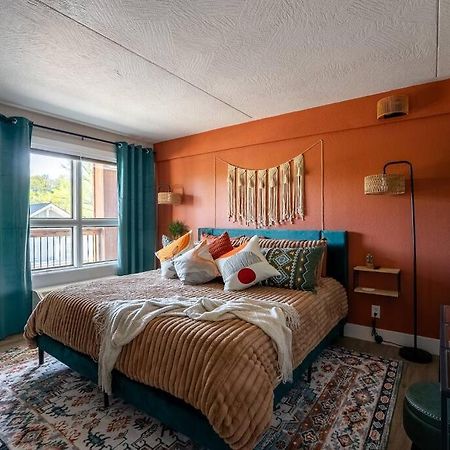 Pet Friendly Boho Condo With Pool--Fitness Center--Next To The Branson Landing--Close To Convention Center And Kanakuk エクステリア 写真